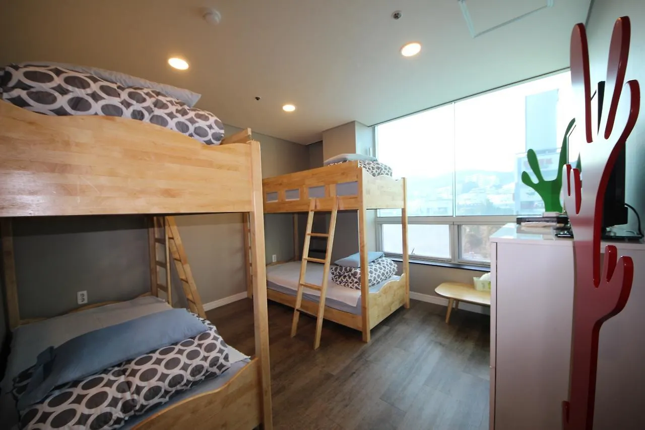 Hostel The New Day Puszan